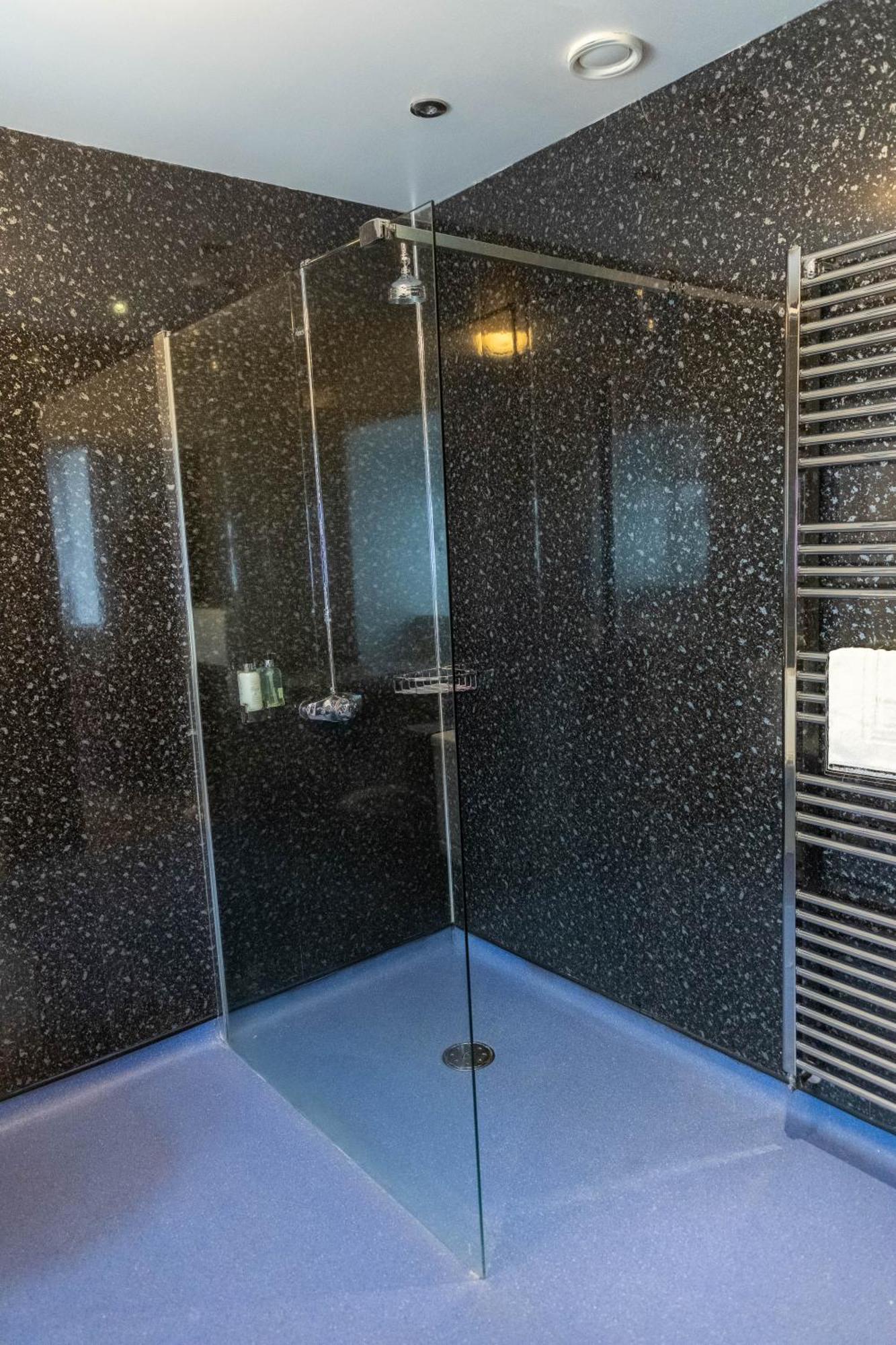 Marine Rooms Thurso Bagian luar foto