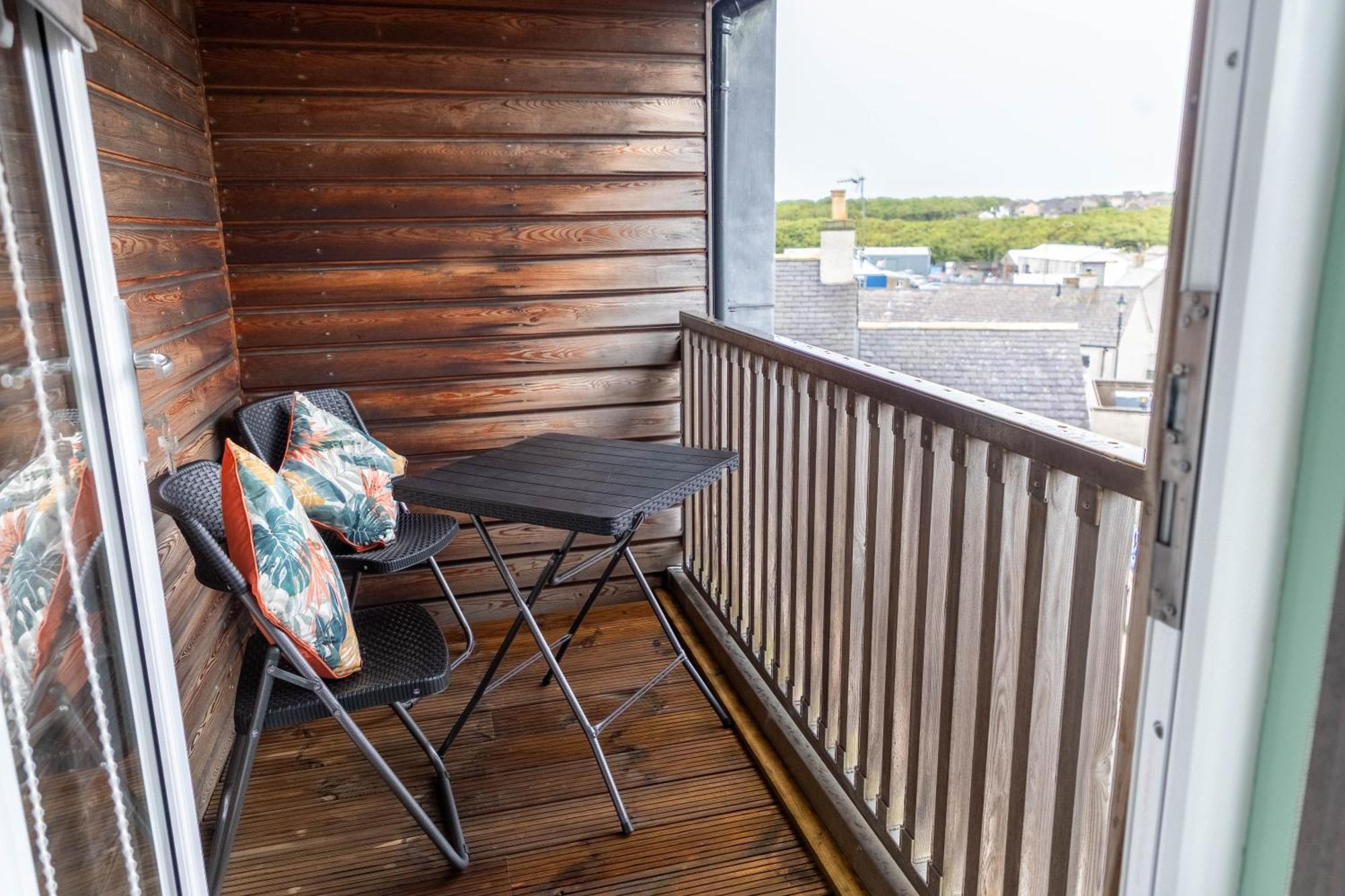Marine Rooms Thurso Bagian luar foto